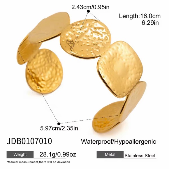 18K Gold Plated Waterproof Textured Open Bangle - Picture 6 of 7